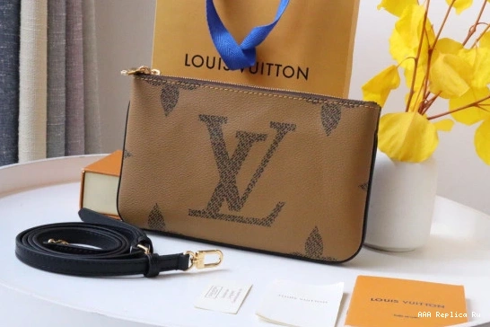 AAA Pruses Bags VUITTON LOUIS POCHETTE ZIP DOUBLE 0809